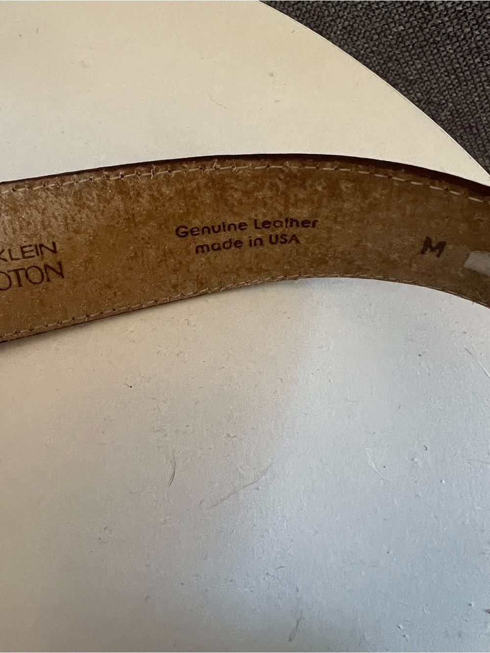 Vintage Anne Klein Tan Leather Belt with Subtle Stitching - Picture 4 of 5